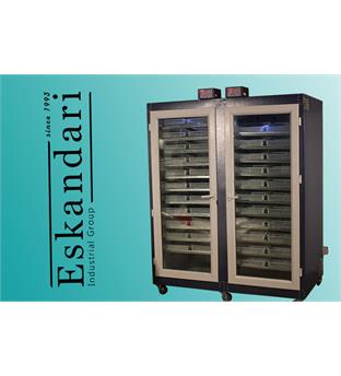 ماشین جوجه کشی